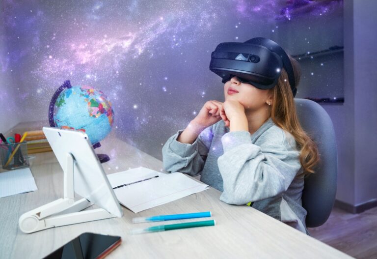 استخدام التكنولوجيا وموارد الوسائط المتعددة لتعزيز تجربة تعلم طفلك اللغة الإنجليزية