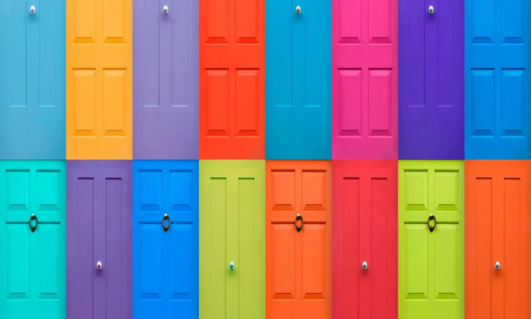 English colours for toddlers: how to make learning fun and effective?