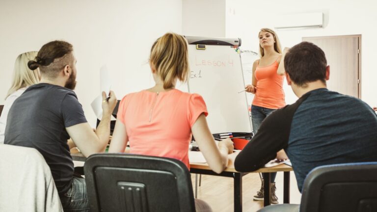 EF EPI: Las comunidades con mejor y peor nivel de inglés en España