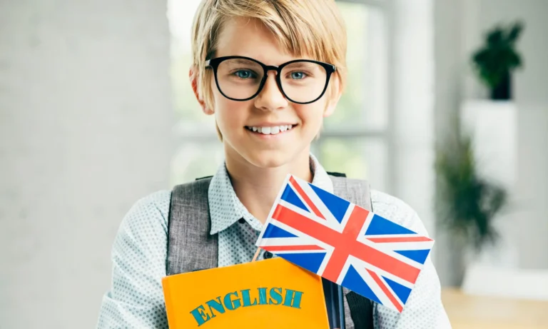 Cours d&rsquo;anglais pour enfants : comment choisir une école de langue pour apprendre l&rsquo;anglais