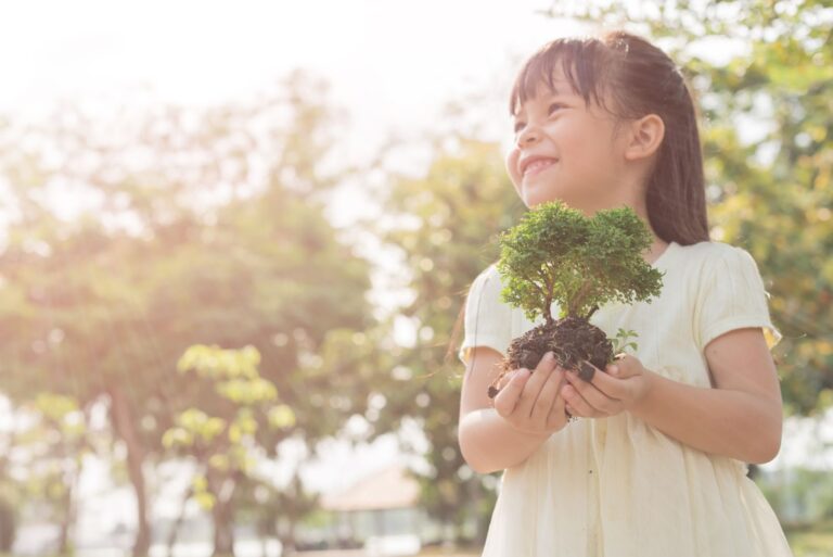 4月22日はアースデー:地球を守るために私たちができること